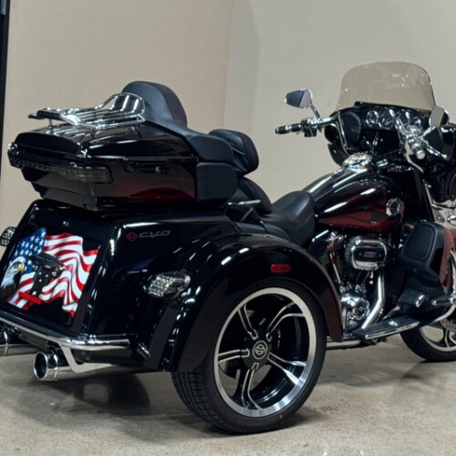 FLHTCUTGSE 2022 CVO™ Tri Glide® thumb 0