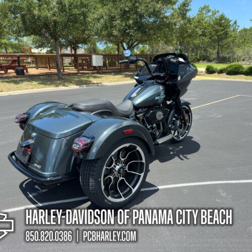 2026 Harley-Davidson® Road Glide 3 thumb 3