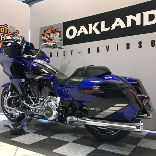 Harley-Davidson® CVO™ Road Glide™ 2025 thumb 1