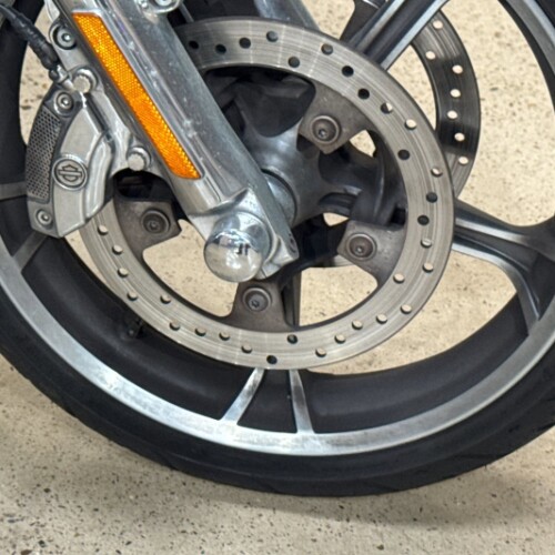 FLHTCUTGSE 2020 CVO™ Tri Glide® thumb 2