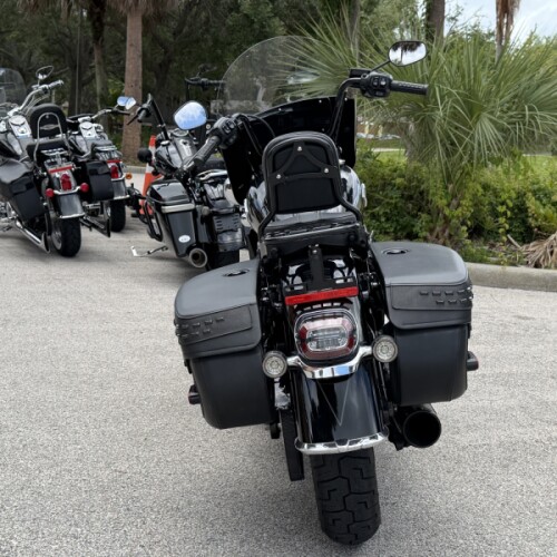 Harley-Davidson® Heritage Classic 2025 thumb 1