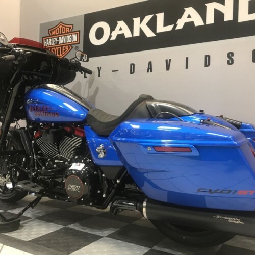 Harley-Davidson® CVO Street Glide ST 2026 thumb 1
