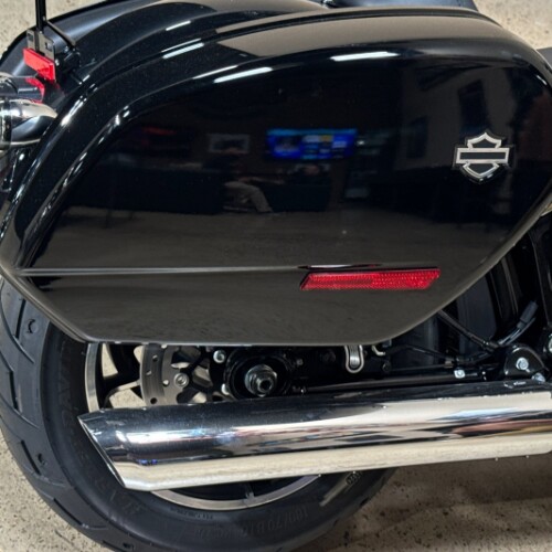Harley-Davidson® Low Rider™ ST 2026 thumb 1