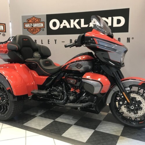 Harley-Davidson® CVO Street Glide 3 Limited 2026 thumb 2