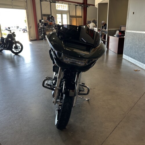 FLTRX 2026 Road Glide® thumb 3