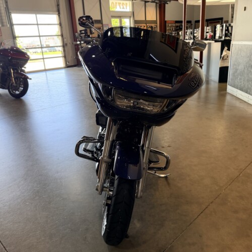 FLTRX 2026 Road Glide® thumb 3