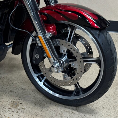 FLHTCUTGSE 2022 CVO™ Tri Glide® thumb 2
