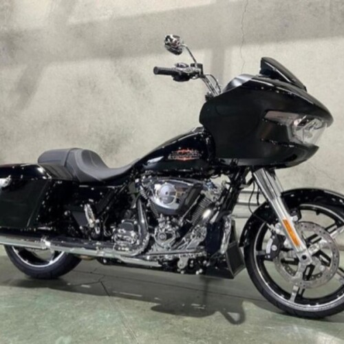 FLTRX 2025 Road Glide™ thumb 2