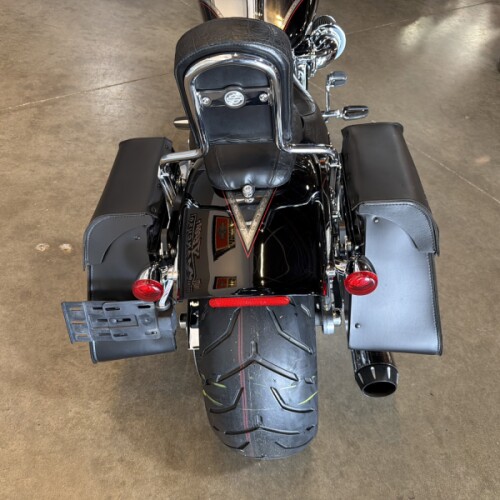 Harley-Davidson® CVO™ Breakout® 2013 thumb 0