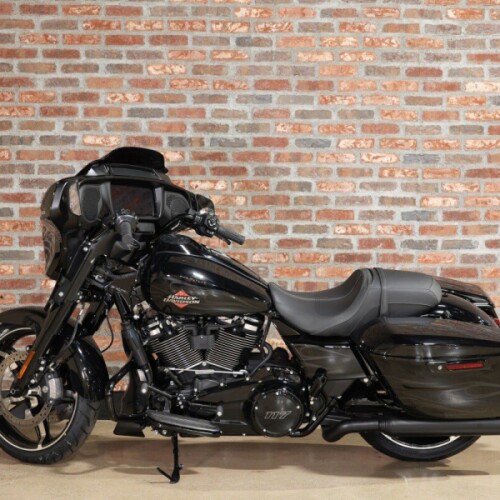 FLHX 2025 Street Glide® thumb 3