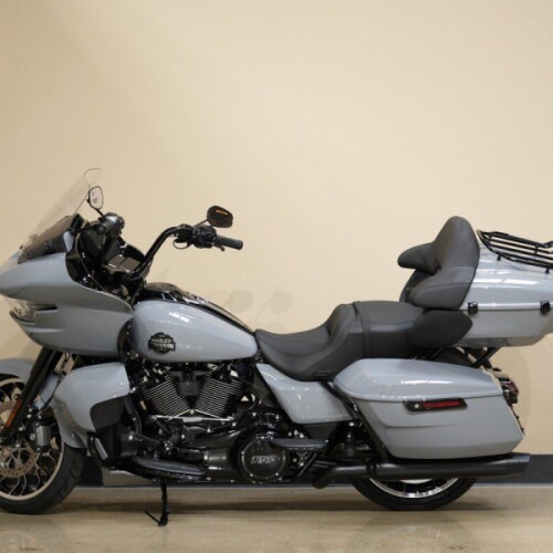 Harley-Davidson® Road Glide Limited 2026 thumb 2