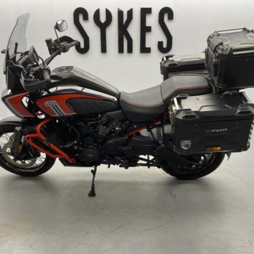 Harley-Davidson RA1250S CVO Pan America Special in Legendary Orange thumb 1