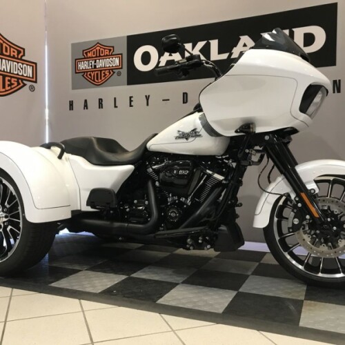 Harley-Davidson® Road Glide® 3 2025 thumb 1