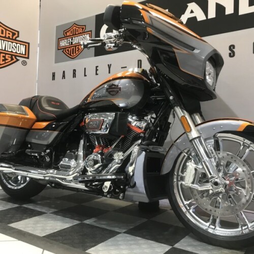 Harley-Davidson® CVO Street Glide 2026 thumb 1