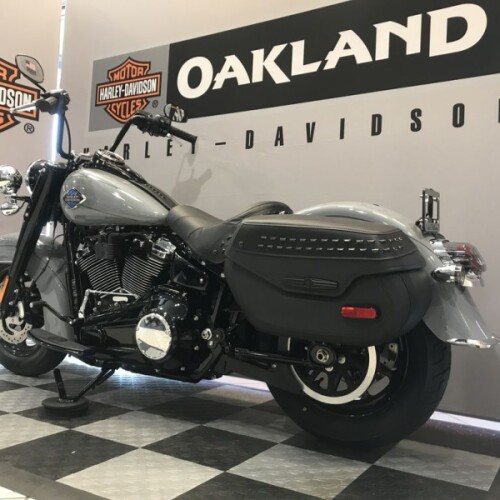 Harley-Davidson® Heritage Classic® 2026 thumb 0