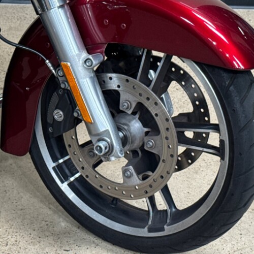 FLHXS 2017 Street Glide® Special thumb 2