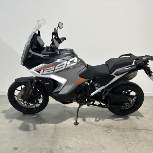 2024 KTM Super Adventure S 1290 in White / Orange thumb 1