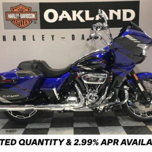 Harley-Davidson® CVO™ Road Glide™ 2025 thumb 3