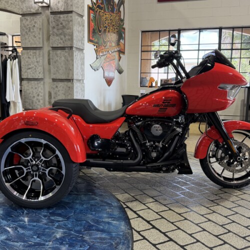 Harley-Davidson® Road Glide 3 2026 thumb 3