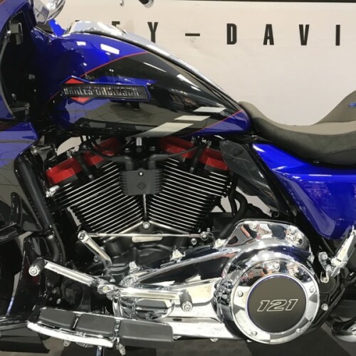 Harley-Davidson® CVO™ Road Glide™ 2025 thumb 0