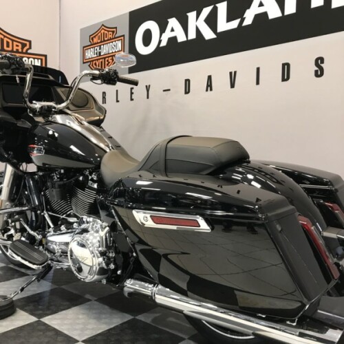 Harley-Davidson® Road Glide™ 2025 thumb 1