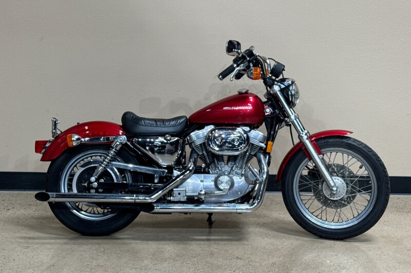 XL883 1998 Sportster 883 Standard