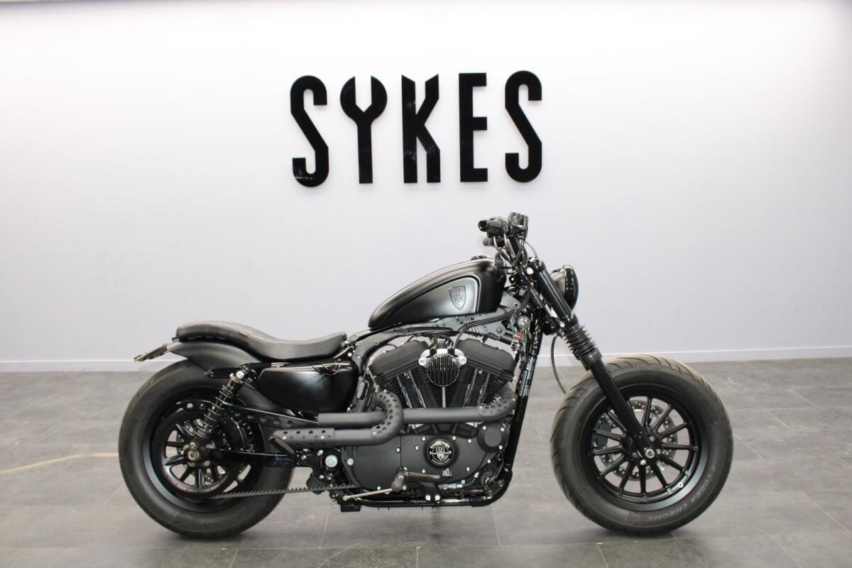 2012 Custom Harley-Davidson XL1200X Forty-Eight in Rough Crafts Guerilla 
