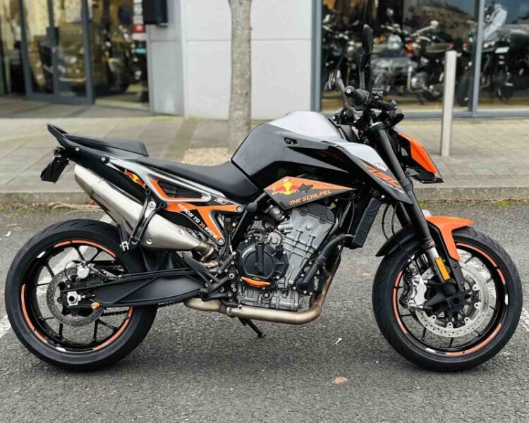 KTM DUKE 790 €99 per month