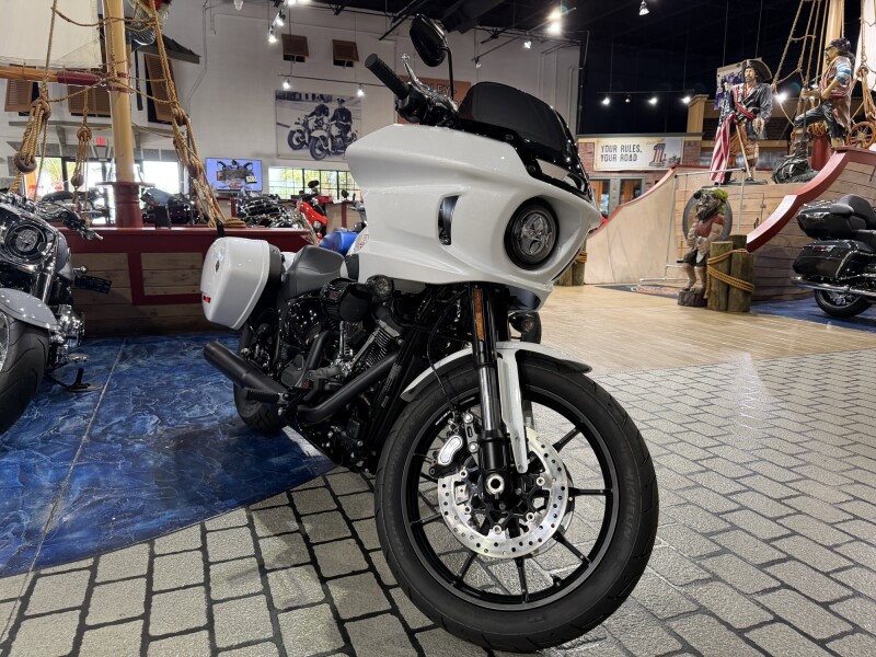 Harley-Davidson® Low Rider™ ST 2026