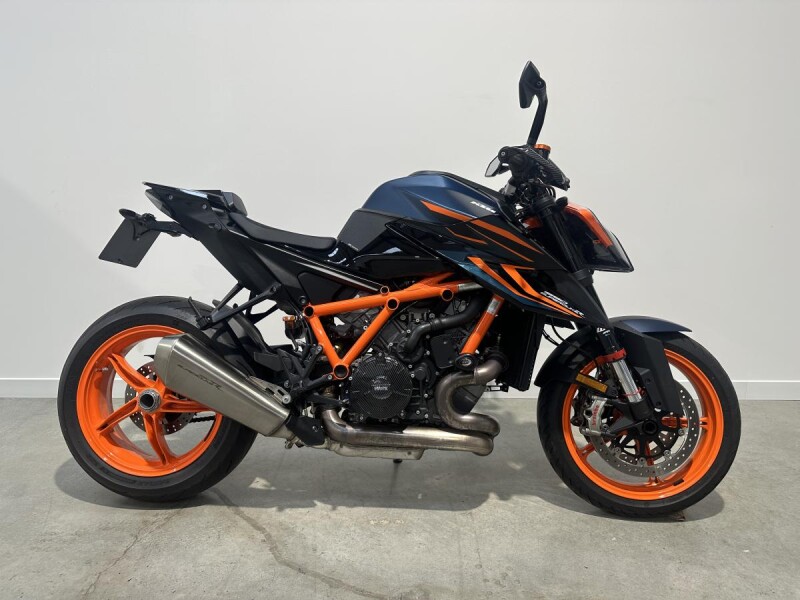 2023 KTM 1290 Superduke R
