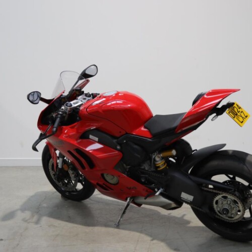 2024 Ducati Panigale V4 in Rosso Corsa, 2 Owners, 1800 Miles,  thumb 0