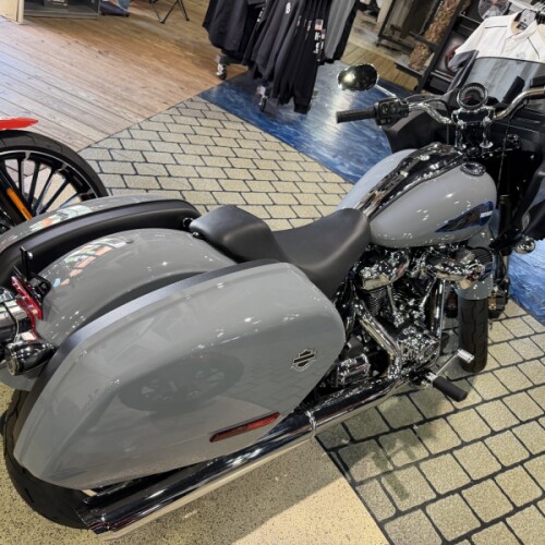 Harley-Davidson® Low Rider™ ST 2026 thumb 1