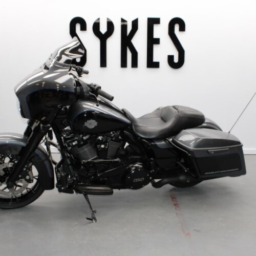 2021 Harley-Davidson FLHXS Touring Street Glide 114 in Gauntlet Grey and Black thumb 1