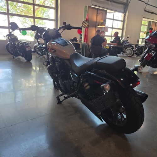 Harley-Davidson® Nightster™ Special 2025 thumb 0