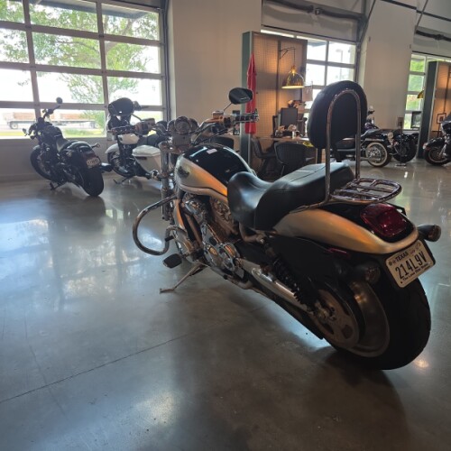 Harley-Davidson® V-Rod® 2006 thumb 0