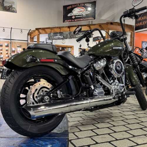Harley-Davidson® Street Bob® 2026 thumb 2