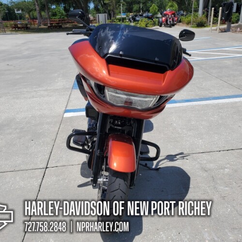 FLTRX 2024 Road Glide® thumb 3