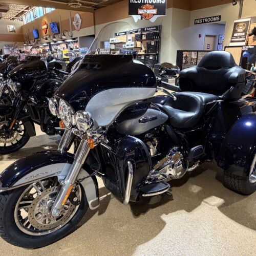 Harley-Davidson® Tri Glide® Ultra 2019 thumb 2