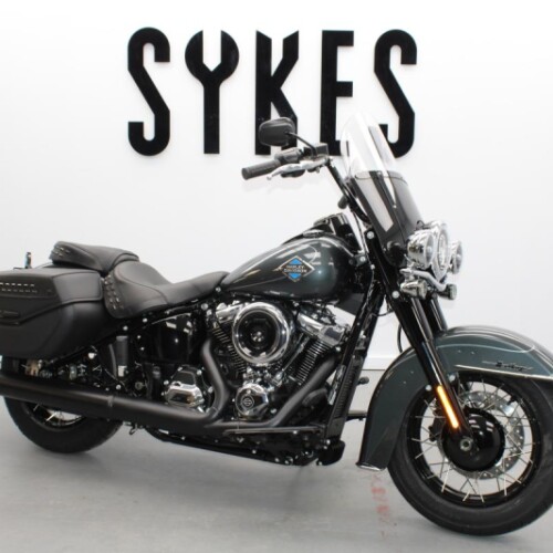 NEW 2025 Harley-Davidson FLHC Softail Heritage 117 in Iron Horse Metallic thumb 3
