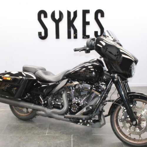 2022 Harley-Davidson FLHXST Touring Street Glide ST in Vivid Black thumb 2