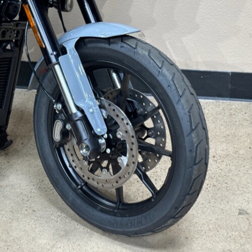 Harley-Davidson® Low Rider™ ST 2026 thumb 2