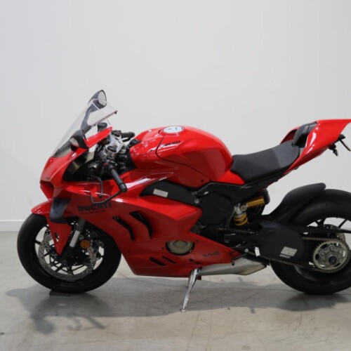 2024 Ducati Panigale V4 in Rosso Corsa, 2 Owners, 1800 Miles,  thumb 1