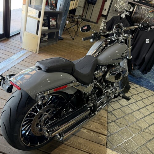 Harley-Davidson® Breakout™ 2026 thumb 2