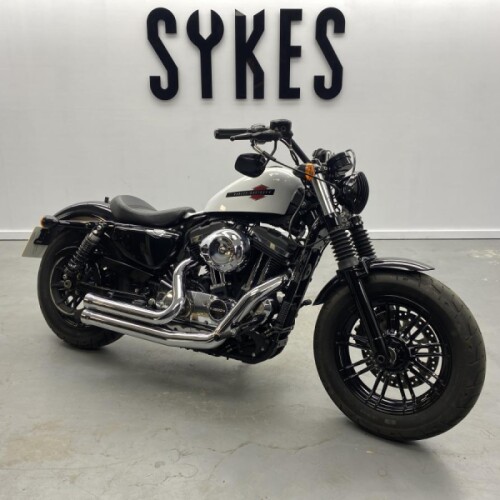 2018 Harley-Davidson XL1200XS Sportster Forty-Eight Special in White thumb 2