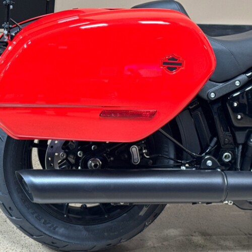 Harley-Davidson® Low Rider™ ST 2026 thumb 3