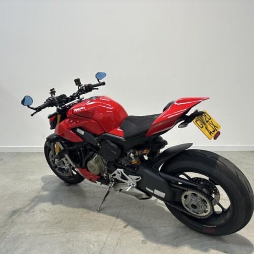 2020 Ducati Streetfighter V4S, Ducati Red Livery, 1 previous owner, 8000 miles thumb 0