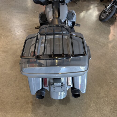 FLHXSE 2018 CVO™ Street Glide® thumb 0