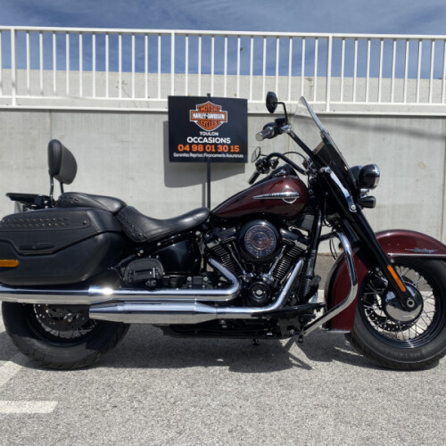 2017 Harley-Davidson® Heritage Classic thumb 3