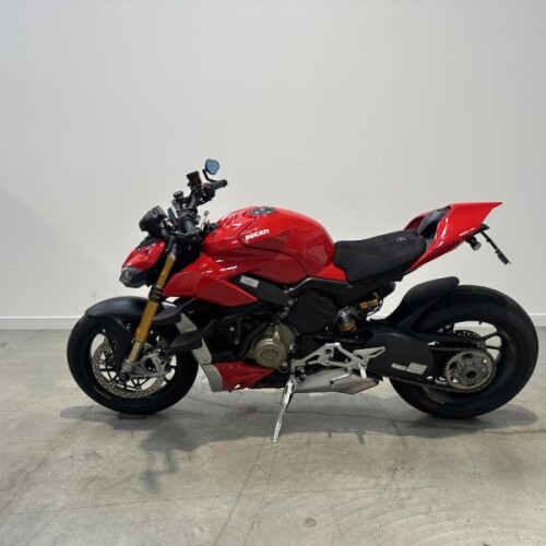 2020 Ducati Streetfighter V4S, Ducati Red Livery, 1 previous owner, 8000 miles thumb 1