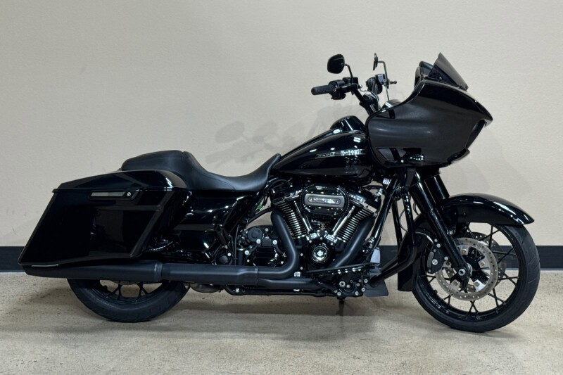 FLTRXS 2020 Road Glide® Special
